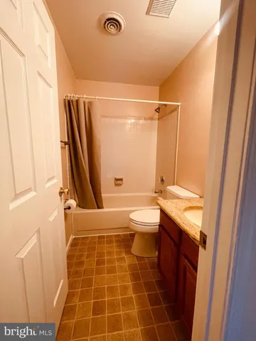 $4,000 | 404 Navaho Drive, Frederick, MD 21701