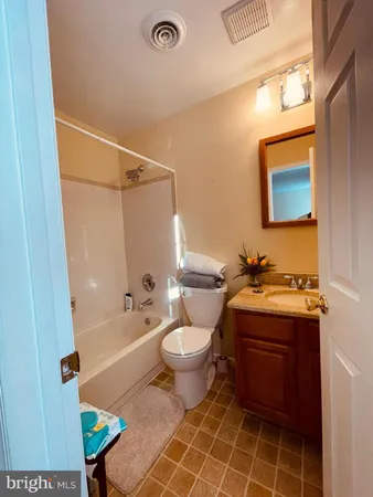 $2,990 | 404 Navaho Drive, Frederick, MD 21701