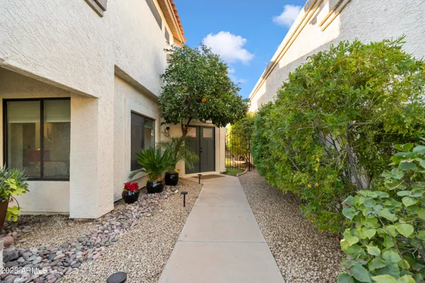 $4,950 | 9690 North 105th Street, Scottsdale, AZ 85258