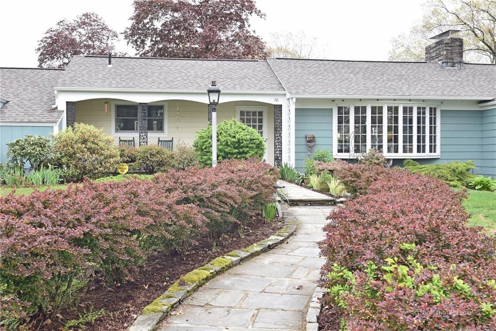 70 Coldbrook Road Warwick, RI 02888 - Photo 1 of 12 Gallery Image 1