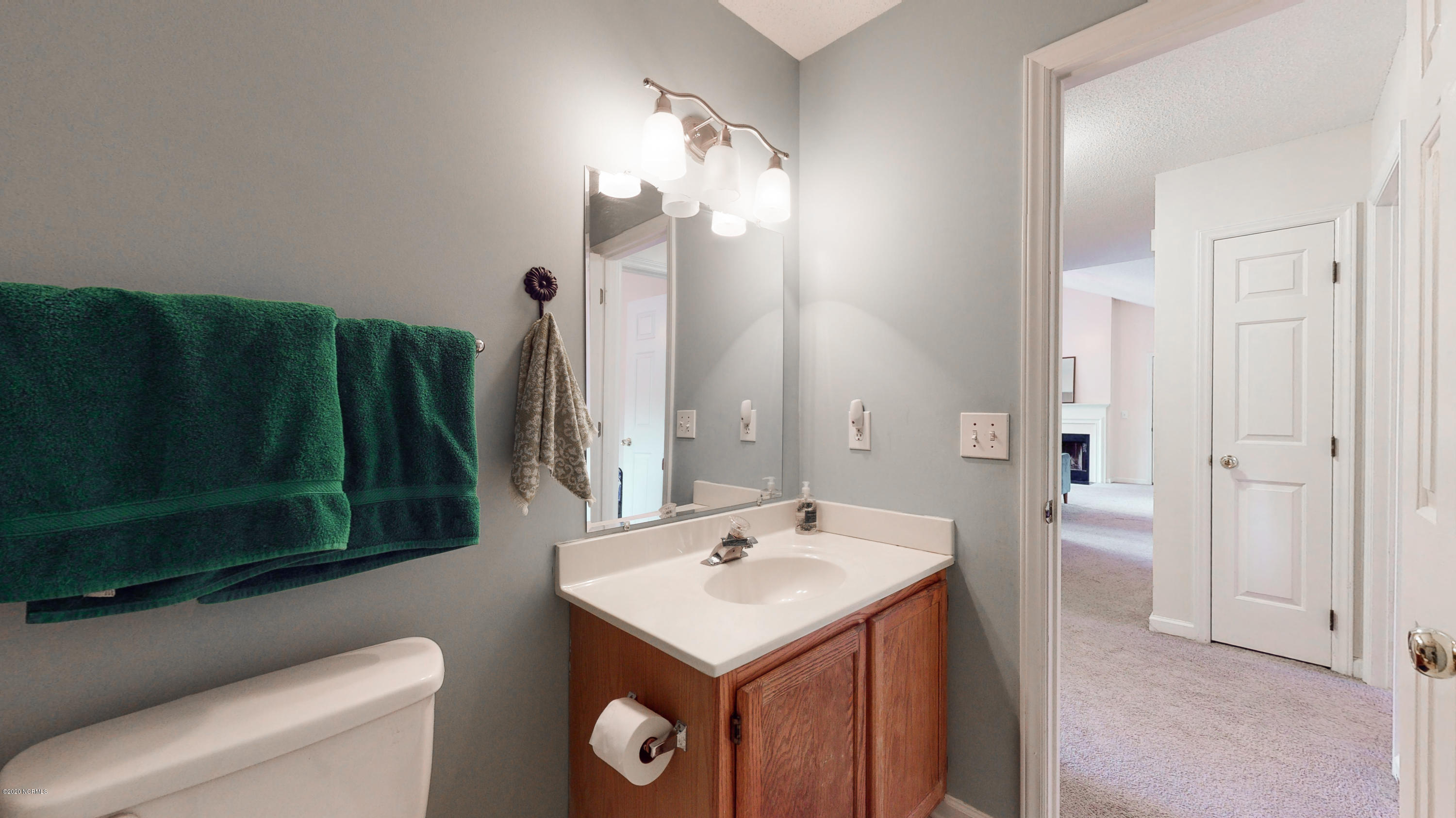 296 Hidden Valley Road Wilmington, NC 28409 - Photo 44 of 53 Hall Bathroom