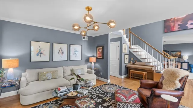 $1,100,000 | 2 Spinnaker Lane, Dartmouth, MA 02748