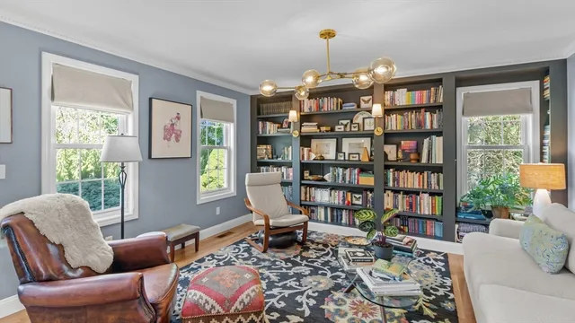 $1,100,000 | 2 Spinnaker Lane, Dartmouth, MA 02748