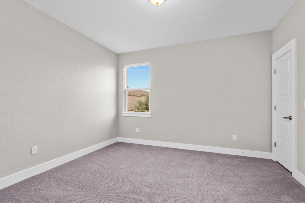 1004 Banyon Street Austin, TX 78757 - Photo 23 of 33 a view of room and window