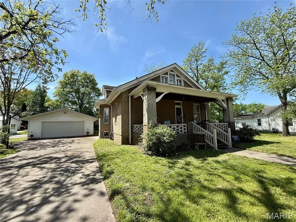 $225,000 | 518 West Lebanon Street, Nashville, IL 62263