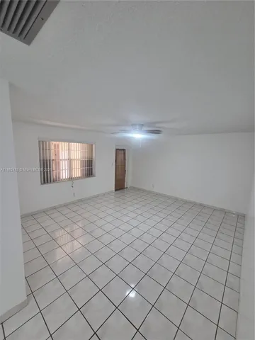 $165,000 | 348 South Federal Highway, Unit 5, Dania Beach, FL 33004