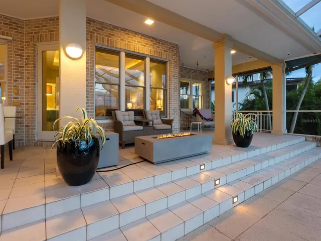 $3,245,000 | 5800 Tidewood Avenue, Sarasota, FL 34231
