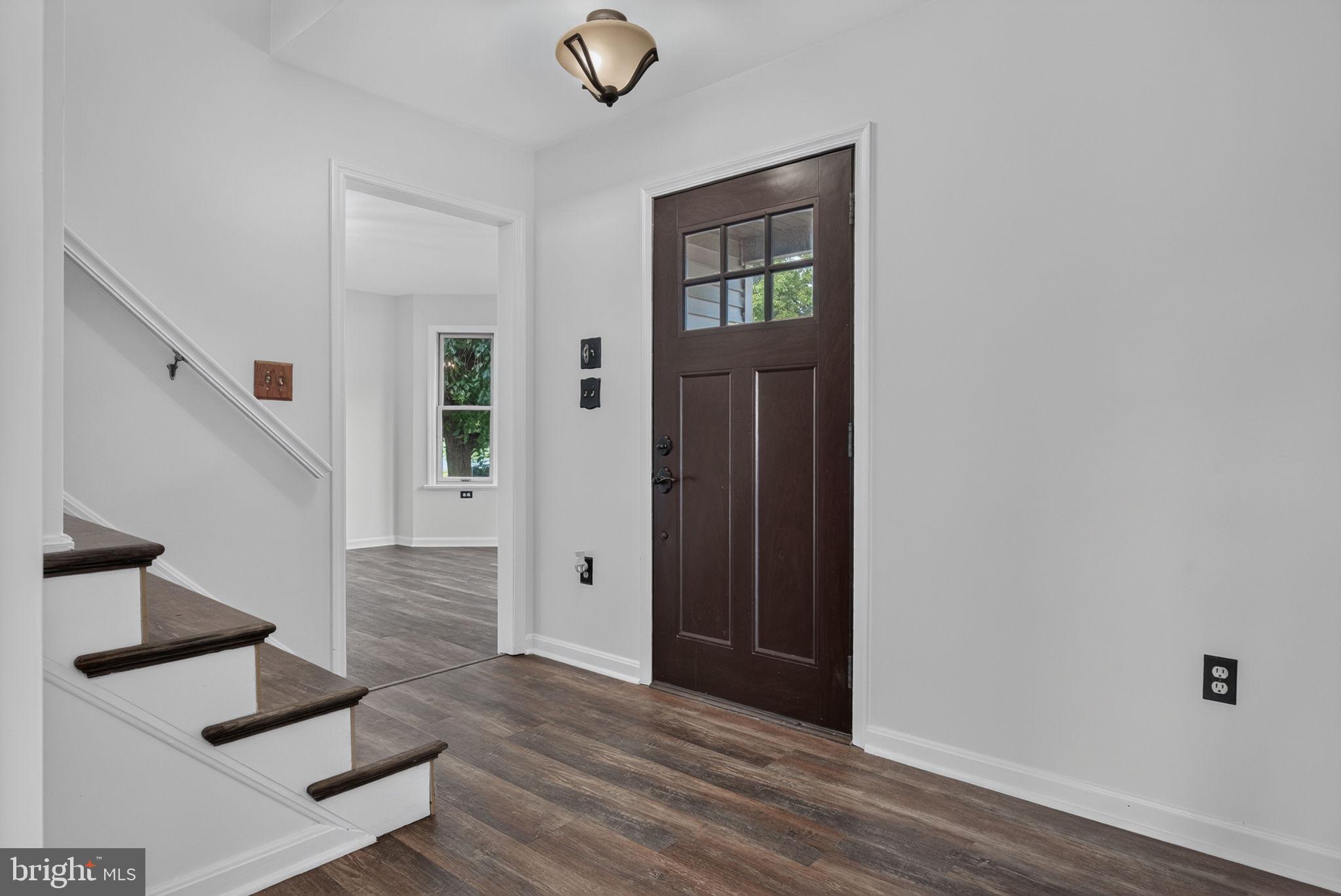 5 Village Drive Lititz, PA 17543 - Photo 4 of 62