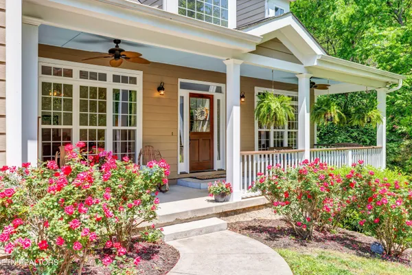 $725,000 | 6700 Forest Village Way, Knoxville, TN 37919
