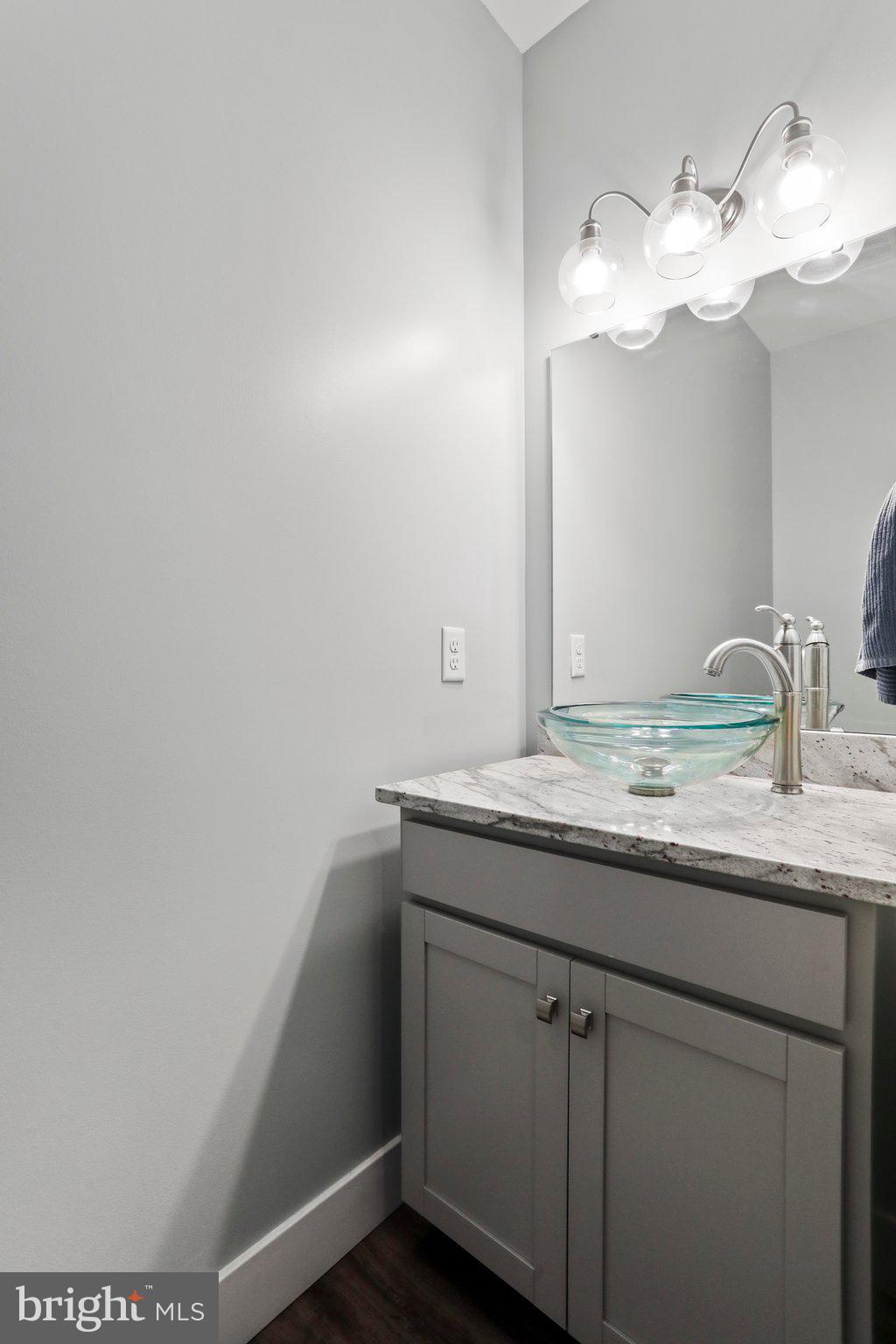 1562 Warm Spring Road Chambersburg, PA 17202 - Photo 24 of 46 Main level half bath