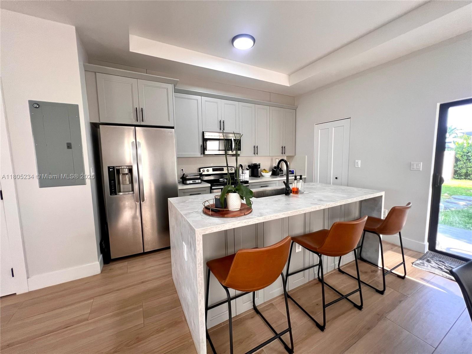 8753 Southwest 34th Street, Unit 1 Miami, FL 33165 - Photo 4 of 21