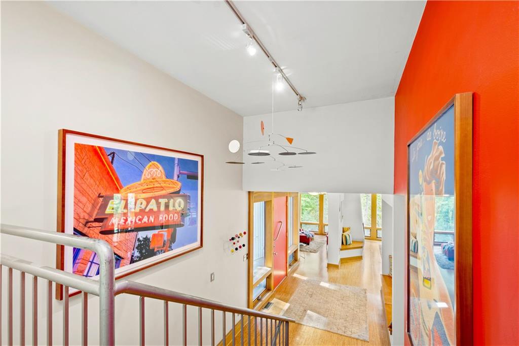 248 Orr Road Pittsburgh, PA 15241 - Photo 8 of 25 Gallery Image 8