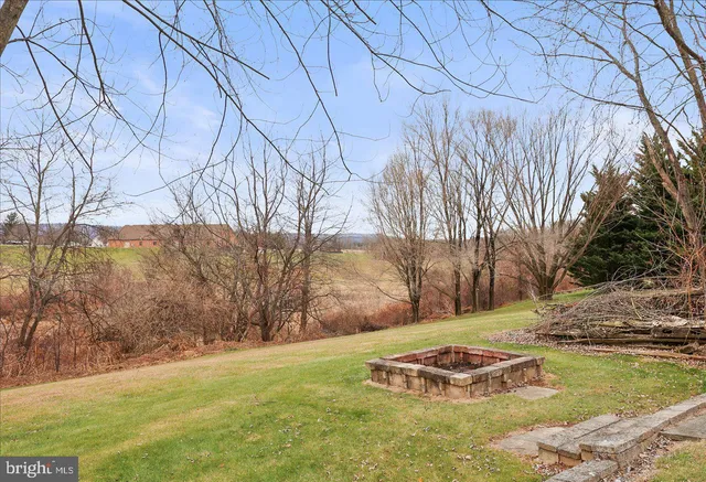 a view of an outdoor space and a yard