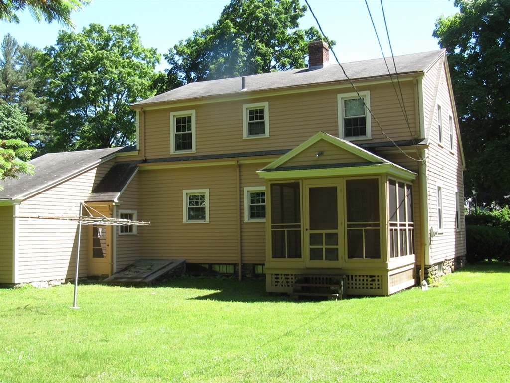 33 Saxon Road Worcester, MA 01602 - Photo 10 of 30 Gallery Image 10
