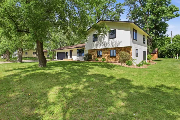 $349,000 | 250 School Avenue, Brooten, MN 56316