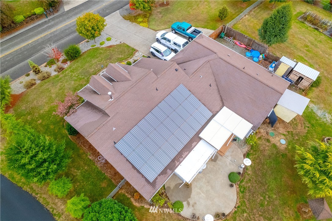 111 Garrett Loop Chehalis, WA 98532 - Photo 29 of 36 an aerial view of a house