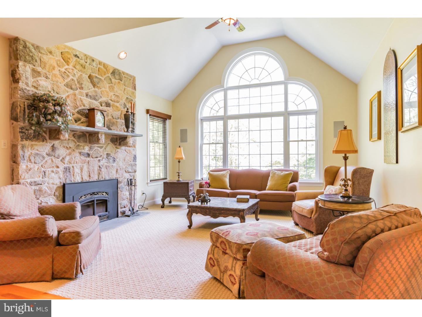 1025 Beaumont Road Berwyn, PA 19312 - Photo 10 of 25 Family Room