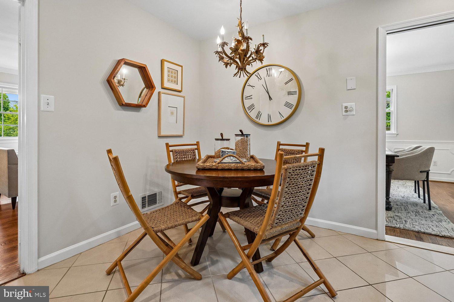 7814 Friars Court Alexandria, VA 22306 - Photo 15 of 56 Breakfast Room