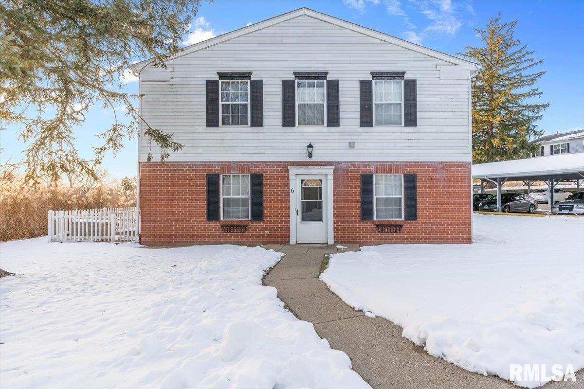 6 Sycamore Row Springfield, IL 62702 - Photo 2 of 29 Gallery Image 2