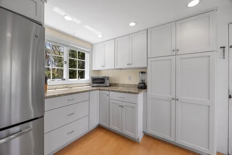 $2,995,000 | 8 Skinequit Lane, Harwich, MA 02661