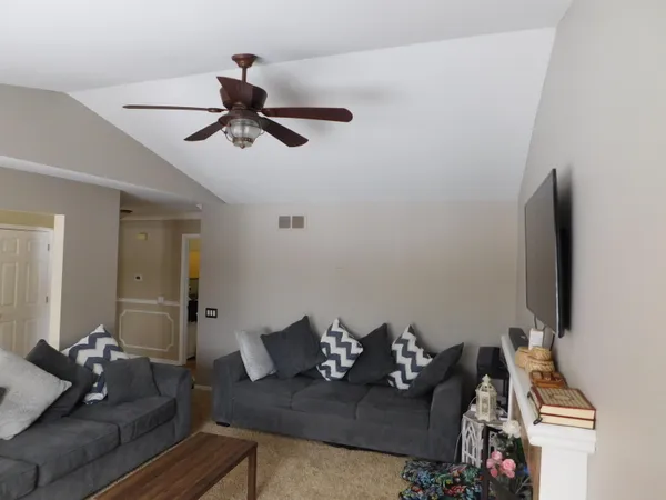 $449,800 | 3288 Hickory Drive, Lake Orion, MI 48359