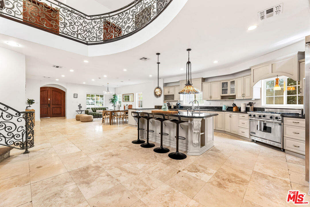 12109 Maxwellton Road Studio City, CA 91604 - Photo 61 of 75
