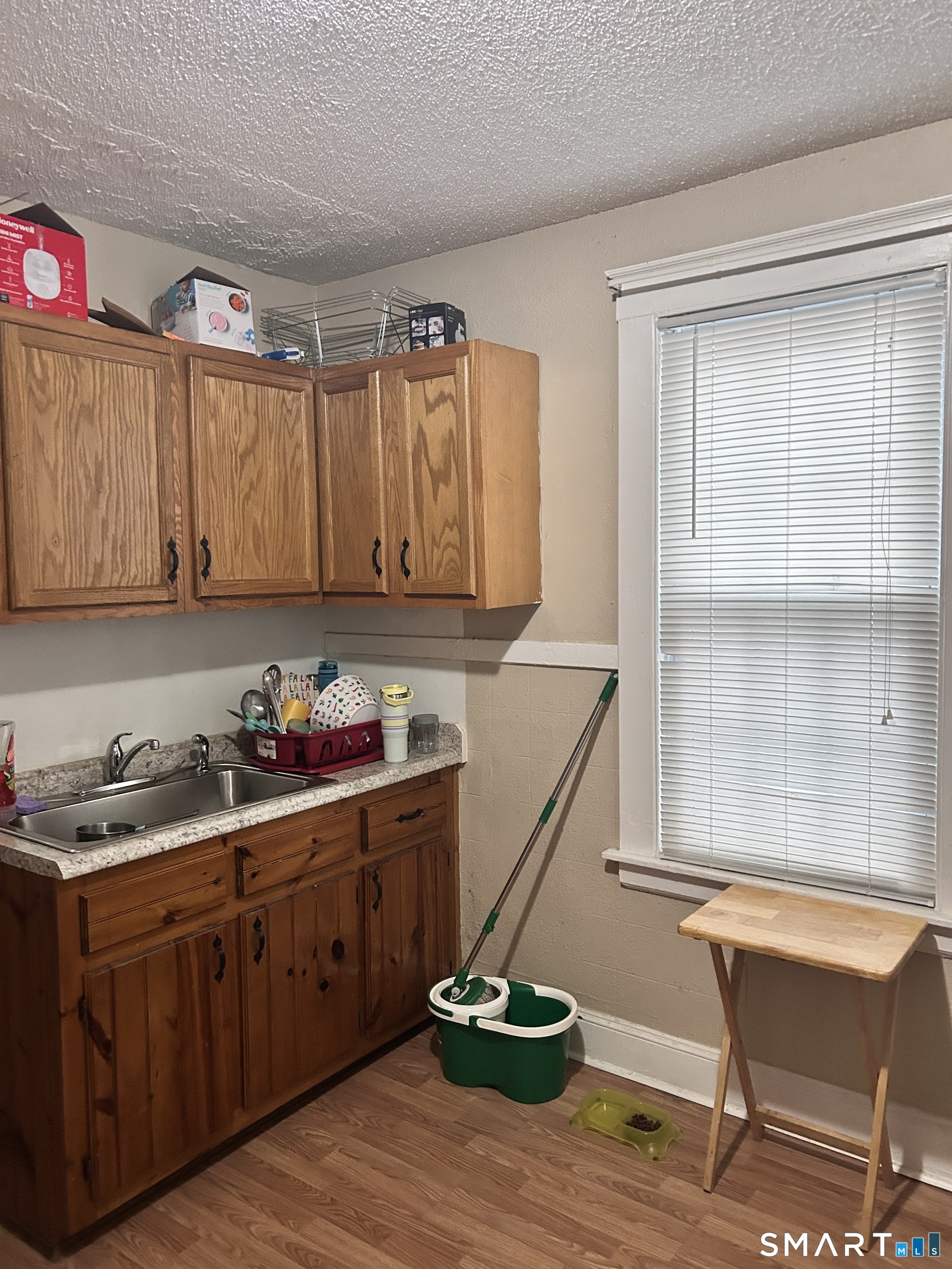 23 Edward Street New Britain, CT 06051 - Photo 6 of 16 1st Floor