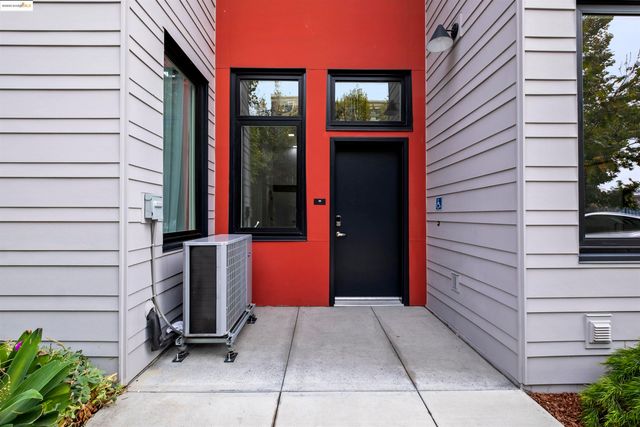 $399,900 | 1545 32nd Street, Unit 103, Oakland, CA 94608