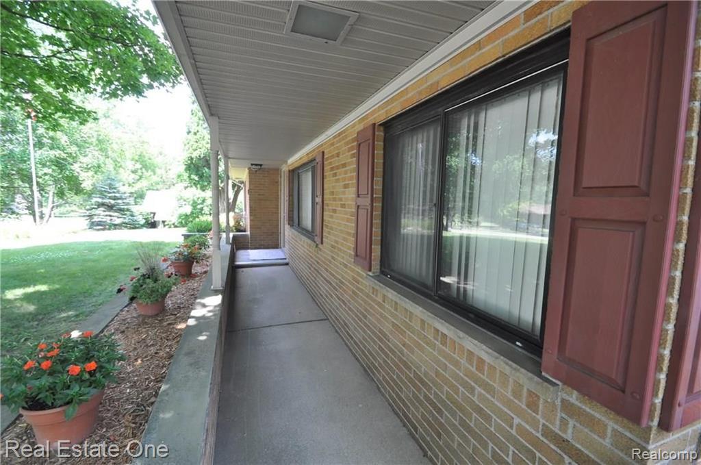 3301 Willet Avenue Rochester Hills, MI 48309 - Photo 4 of 26