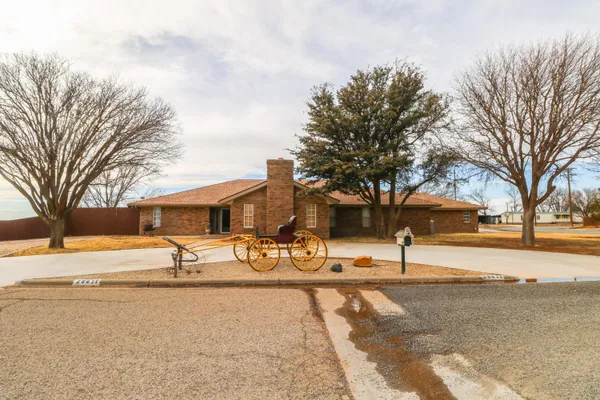 $445,500 | 2801 Phelps Avenue, Littlefield, TX 79339