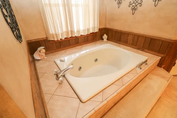 $445,500 | 2801 Phelps Avenue, Littlefield, TX 79339