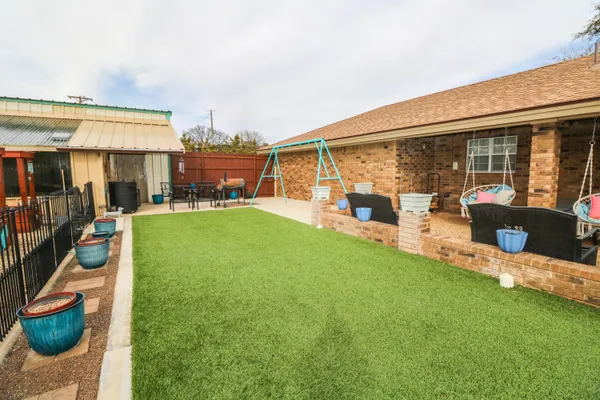 $445,500 | 2801 Phelps Avenue, Littlefield, TX 79339