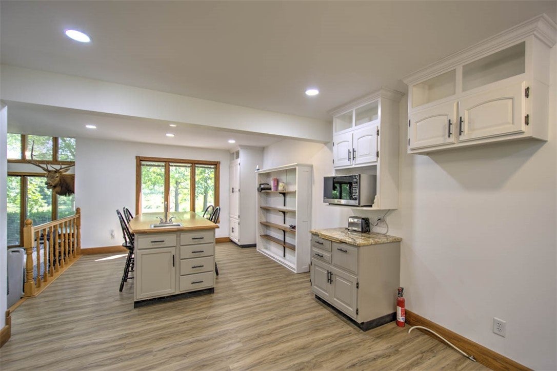 5027 North Oakley Road Argenta, IL 62501 - Photo 12 of 47 Gallery Image 12