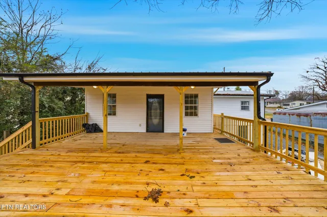 $274,900 | 425 Cumberland Avenue, Athens, TN 37303