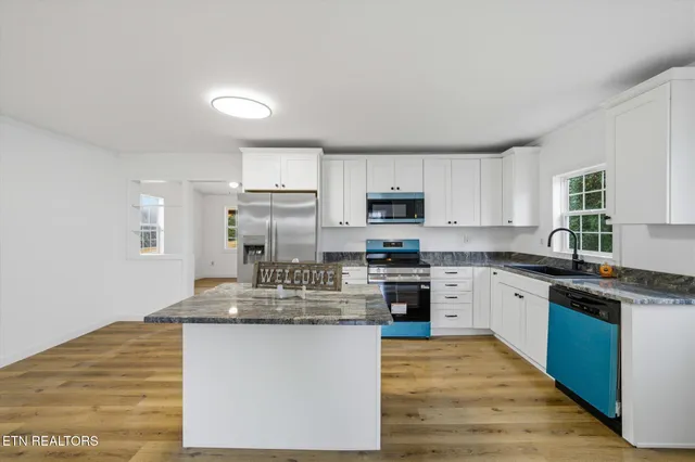 $274,900 | 425 Cumberland Avenue, Athens, TN 37303