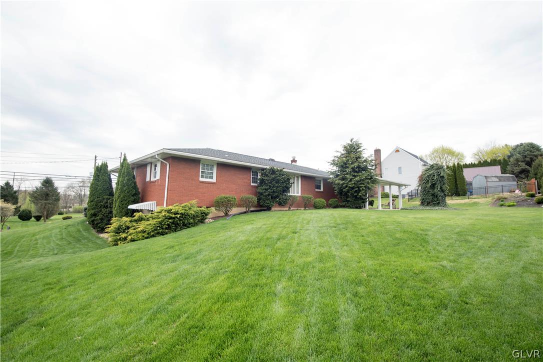 2115 Old Post Road Coplay, PA 18037 - Photo 6 of 44