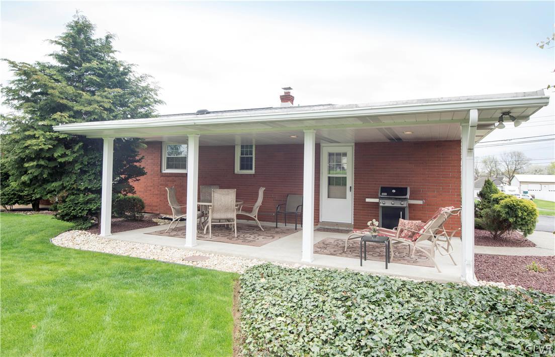 2115 Old Post Road Coplay, PA 18037 - Photo 9 of 44