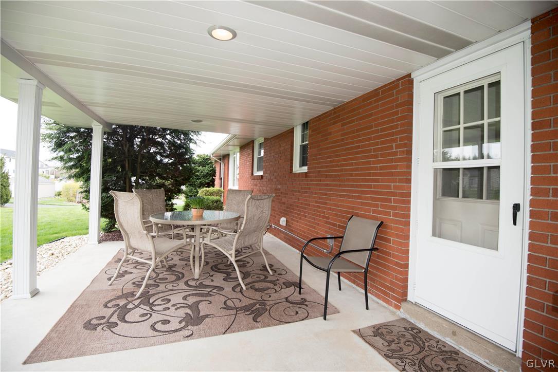 2115 Old Post Road Coplay, PA 18037 - Photo 10 of 44