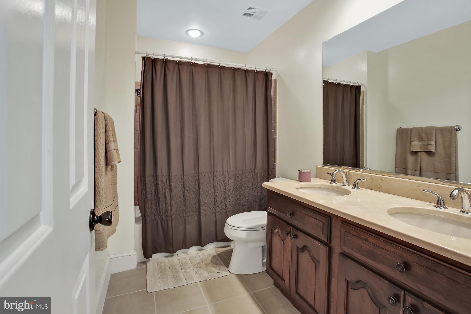 2705 Falling Timber Trail Edgewater, MD 21037 - Photo 21 of 40 Full Bathroom 2
