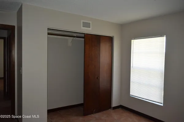 $2,025 | 1941 Talloak Road, Melbourne, FL 32935