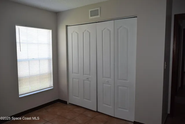 $2,050 | 1941 Talloak Road, Melbourne, FL 32935