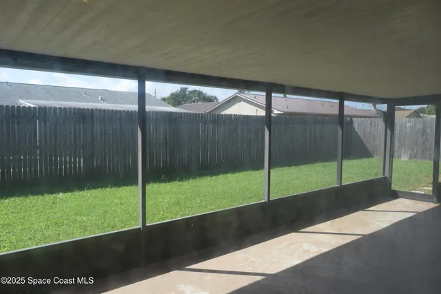 $2,050 | 1941 Talloak Road, Melbourne, FL 32935