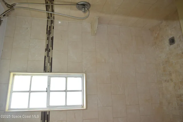 $2,050 | 1941 Talloak Road, Melbourne, FL 32935