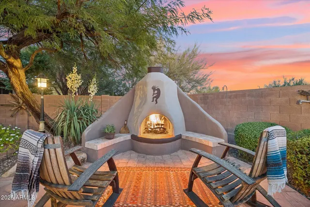 $659,900 | 41606 North Emerald Lake Drive, Anthem, AZ 85086