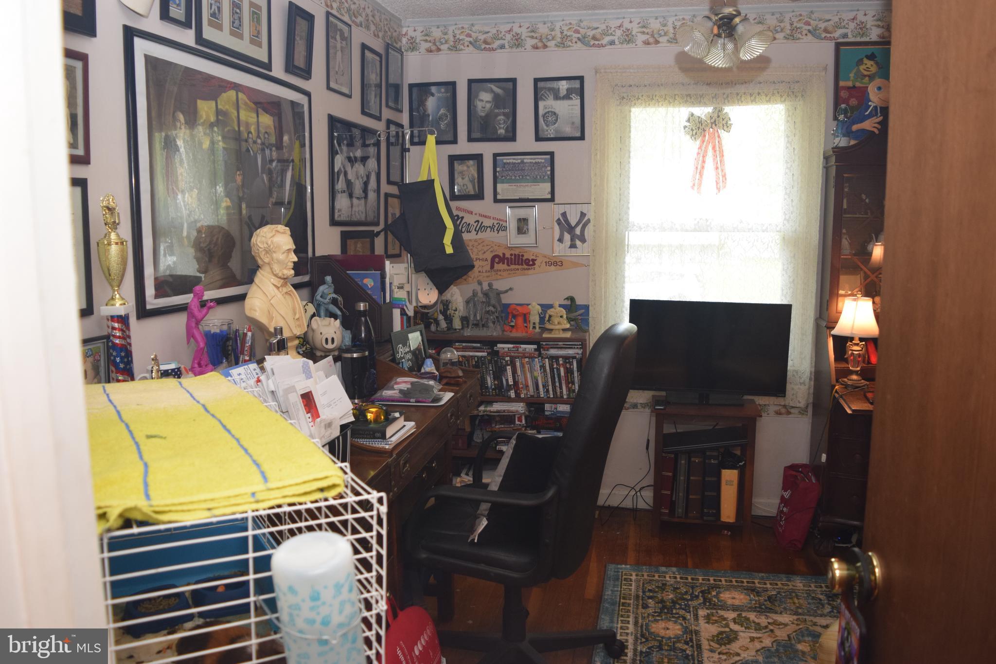112 Silver Birch Road Williamstown, NJ 08094 - Photo 14 of 36 Bedroom/Office