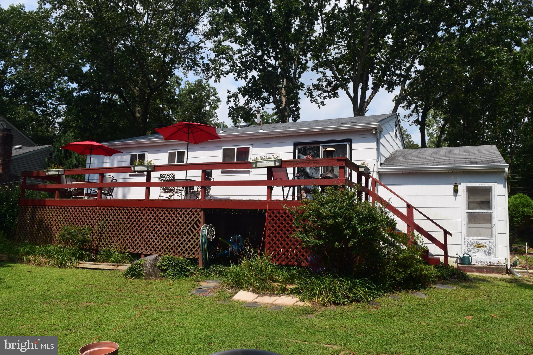 112 Silver Birch Road Williamstown, NJ 08094 - Photo 35 of 36 House - Back