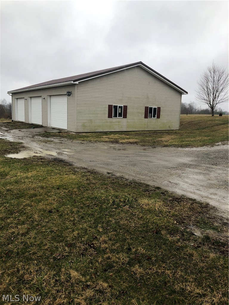 30205 Bracken Ridge Road Lewisville, OH 43754 - Photo 16 of 33 Gallery Image 16