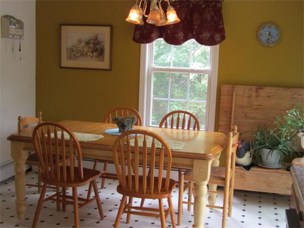 51 Dogwood Road Hubbardston, MA 01452 - Photo 3 of 19 Gallery Image 3