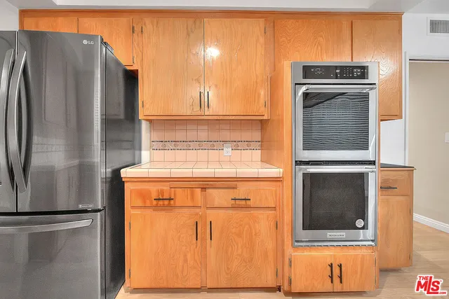 $5,500 | 4509 Don Miguel Drive, Los Angeles, CA 90008