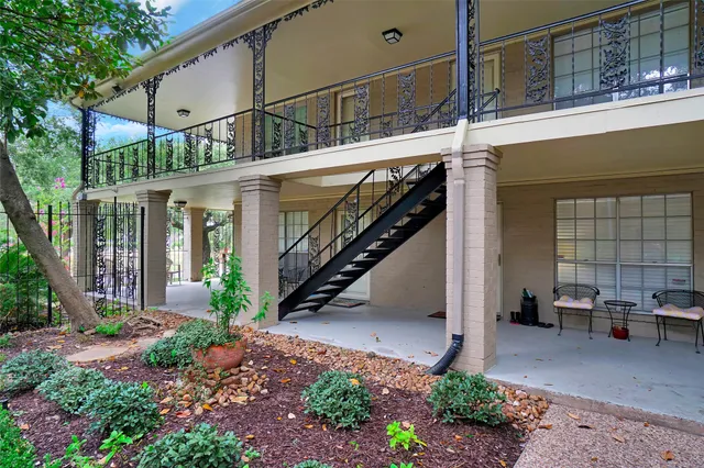 $94,500 | 11550 Chimney Rock Road, Unit 324, Houston, TX 77035